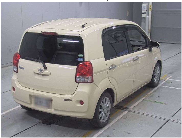  29053  TOYOTA PORTE  2017  