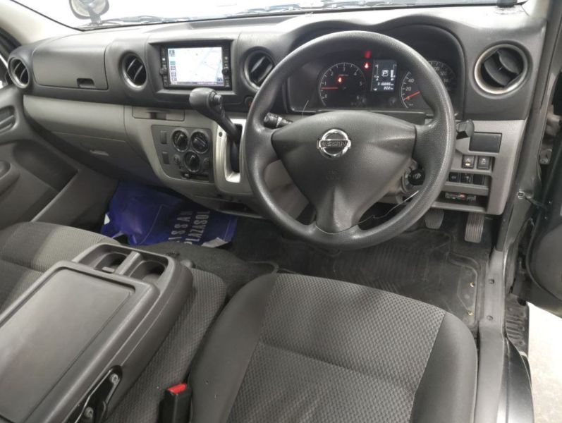  29056  NISSAN CARAVAN  2018  