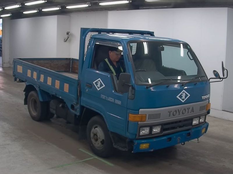  29046 HINO DUTRO    