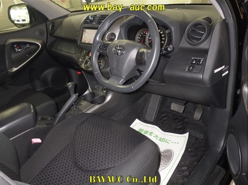  29058  TOYOTA VANGUARD  2010  