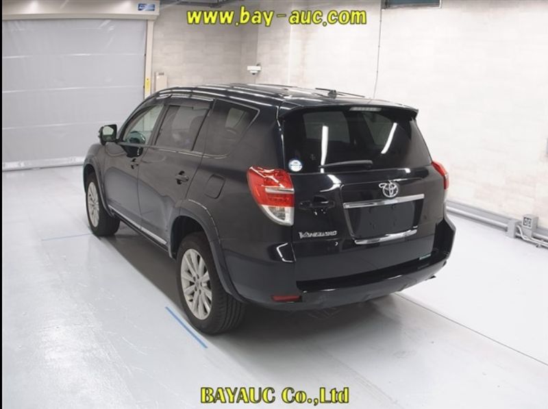  29058  TOYOTA VANGUARD  2010  