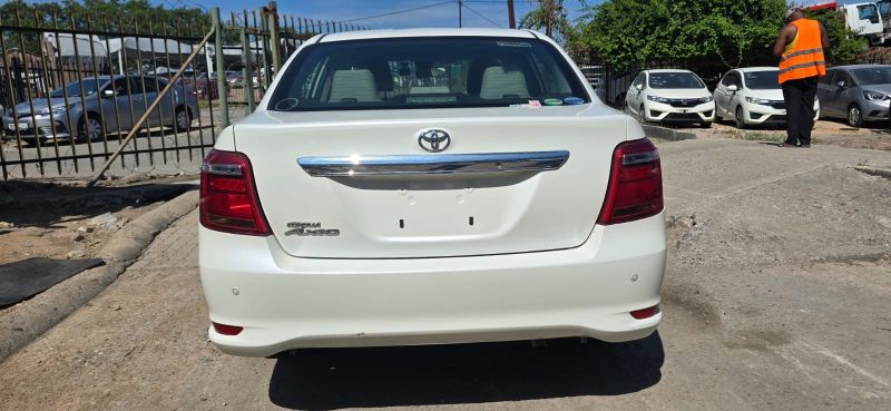  29063  TOYOTA COROLLA AXIO  2016  