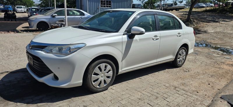  29063  TOYOTA COROLLA AXIO  2016 