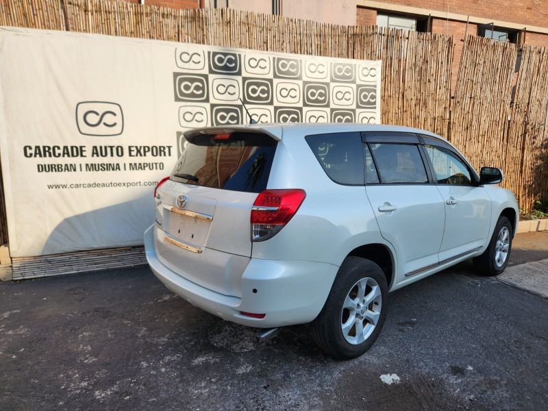 29064  TOYOTA VANGUARD  2010