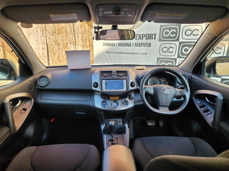 29064  TOYOTA VANGUARD  2010