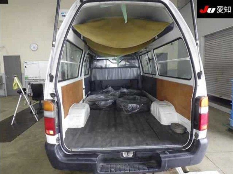  29067  TOYOTA HIACE  2004  