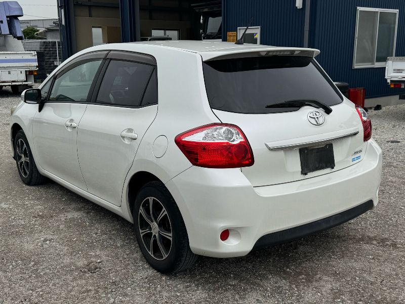  29068  TOYOTA AURIS  2011  