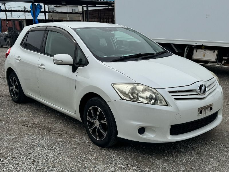  29068  TOYOTA AURIS  2011  