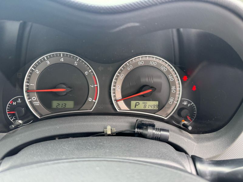  29068  TOYOTA AURIS  2011  