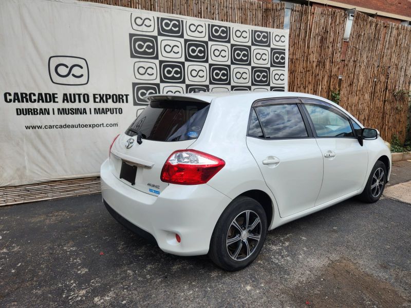 29068  TOYOTA AURIS  2011