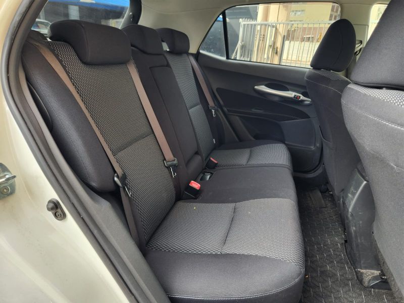 29068  TOYOTA AURIS  2011