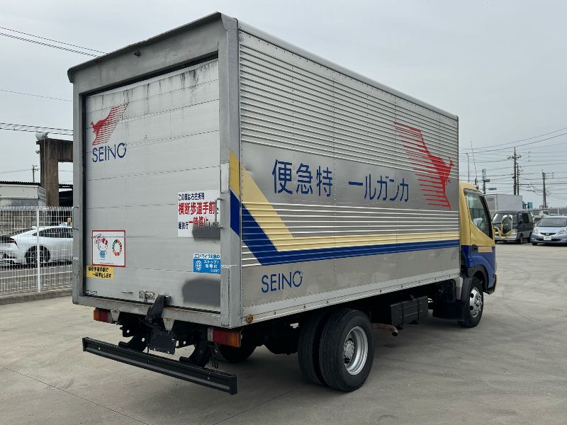  29070  HINO DUTRO  TBA  