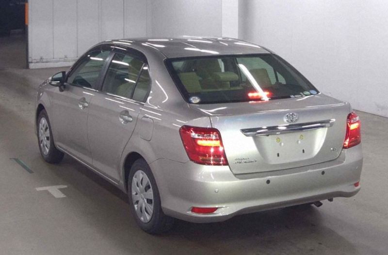  29079  TOYOTA COROLLA AXIO  2016  