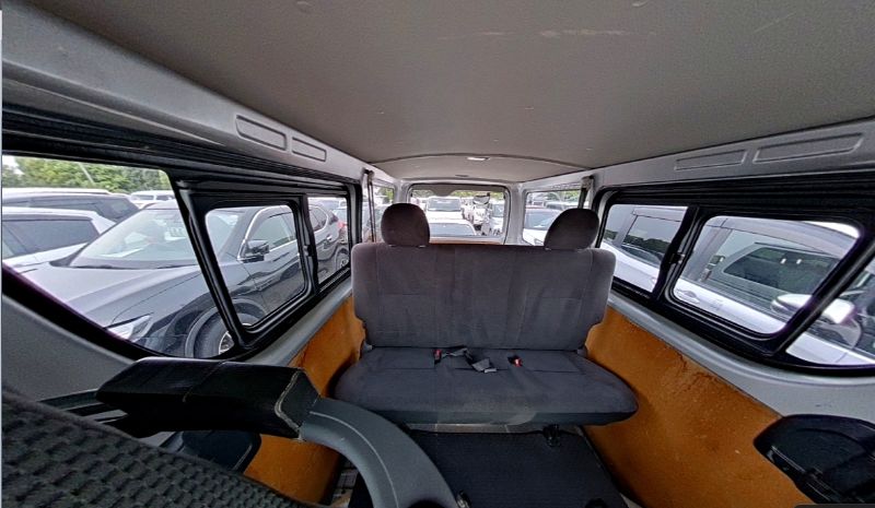  29080  TOYOTA HIACE  2016  