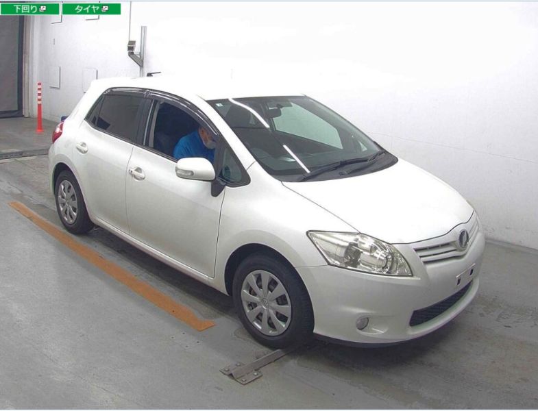  29016 TOYOTA AURIS  2010  