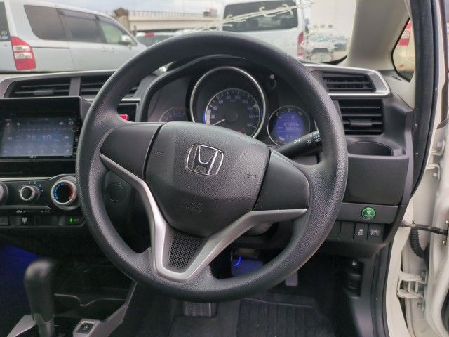  29084  HONDA FIT  2016  