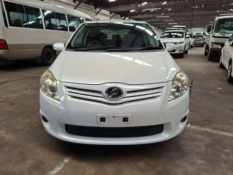 29085 TOYOTA AURIS 2011