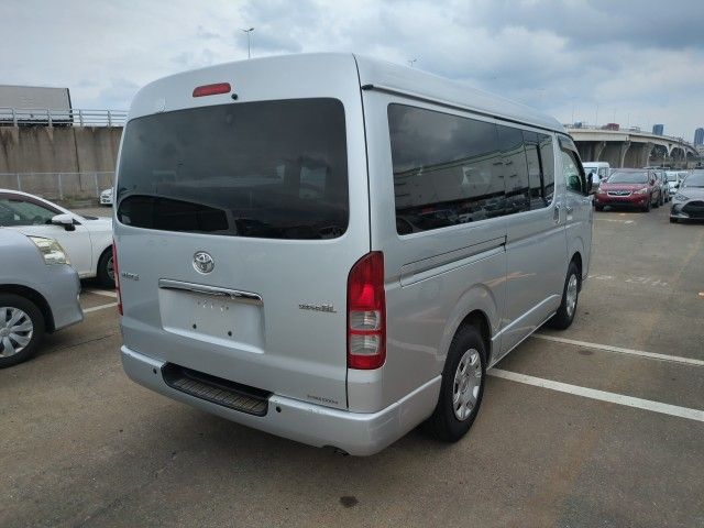  29090  TOYOTA HIACE  2007  
