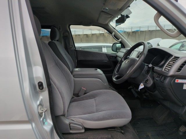  29090  TOYOTA HIACE  2007  