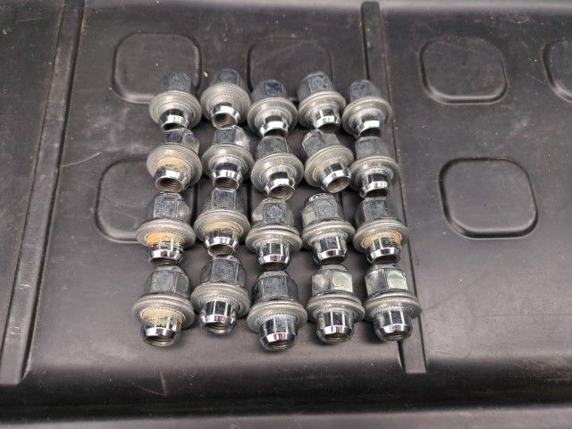  29091  TOYOTA VANGUARD  2011  