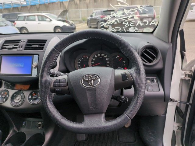  29091  TOYOTA VANGUARD  2011  