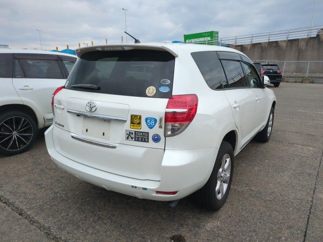  29093  TOYOTA VANGUARD  2010  