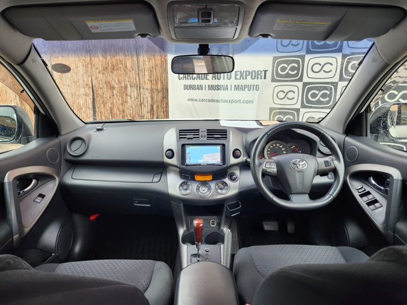 29093  TOYOTA VANGUARD  2010