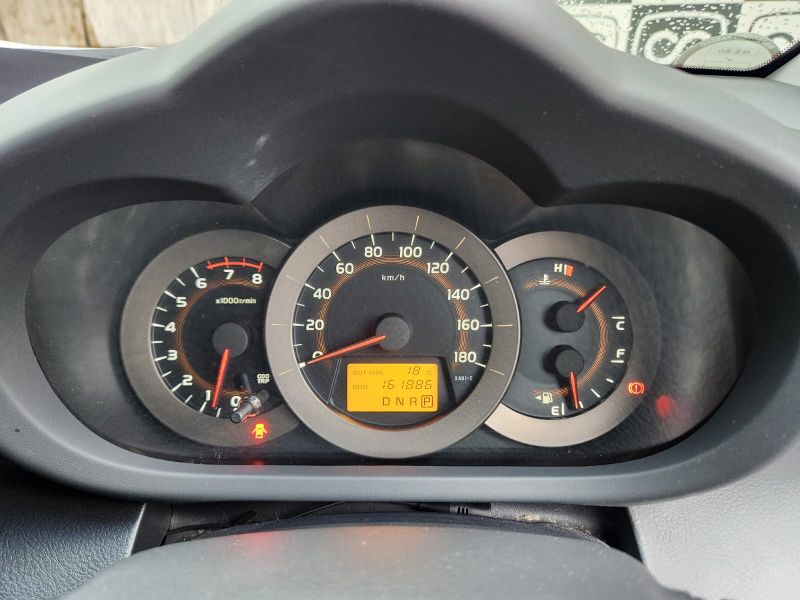 29093  TOYOTA VANGUARD  2010