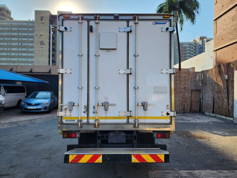  29095  HINO DUTRO  2013  