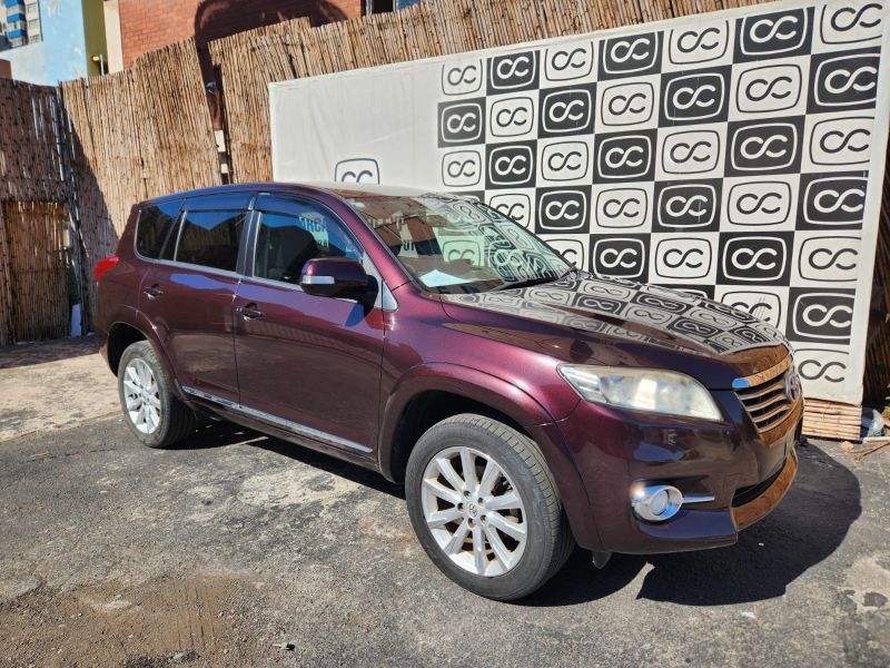 29102  TOYOTA VANGUARD  2010