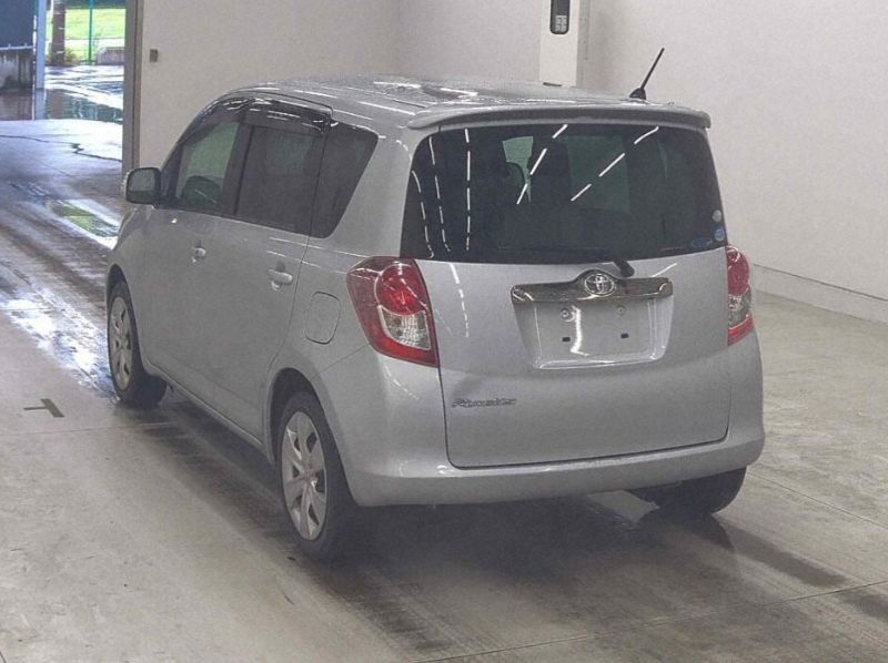  29103  TOYOTA RACTIS  2010  
