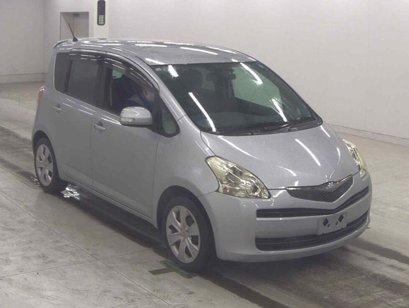  29103  TOYOTA RACTIS  2010 
