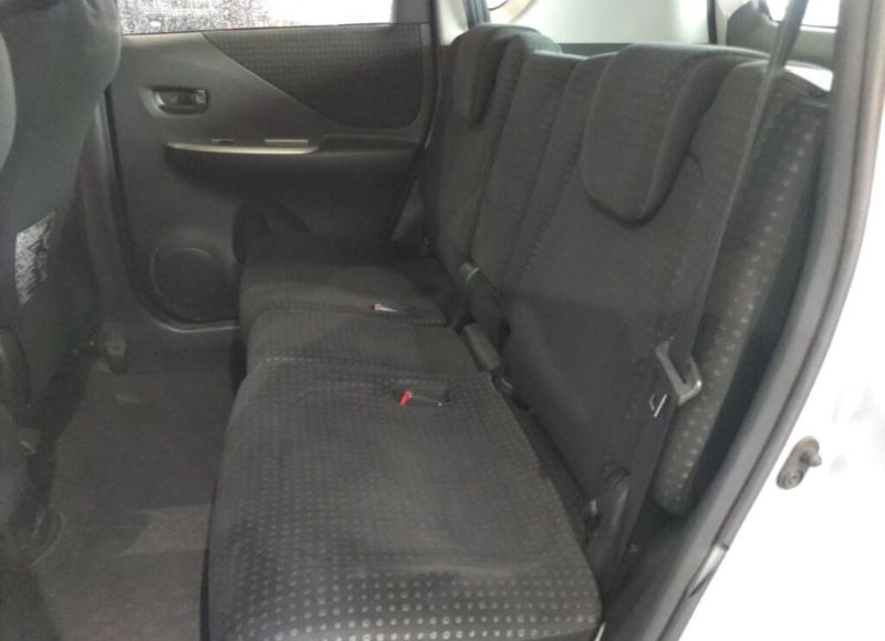  29103  TOYOTA RACTIS  2010  