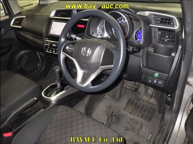  29108  HONDA FIT  2016  