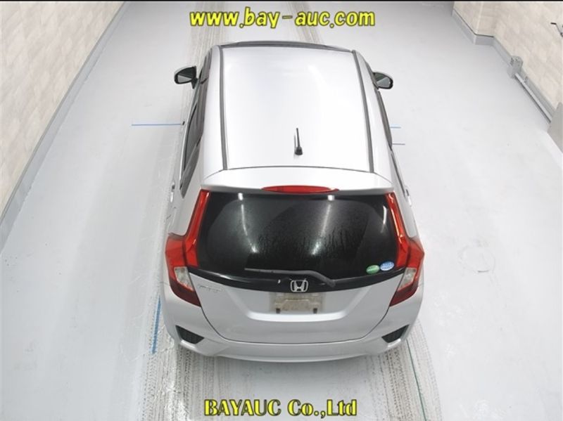  29108  HONDA FIT  2016  