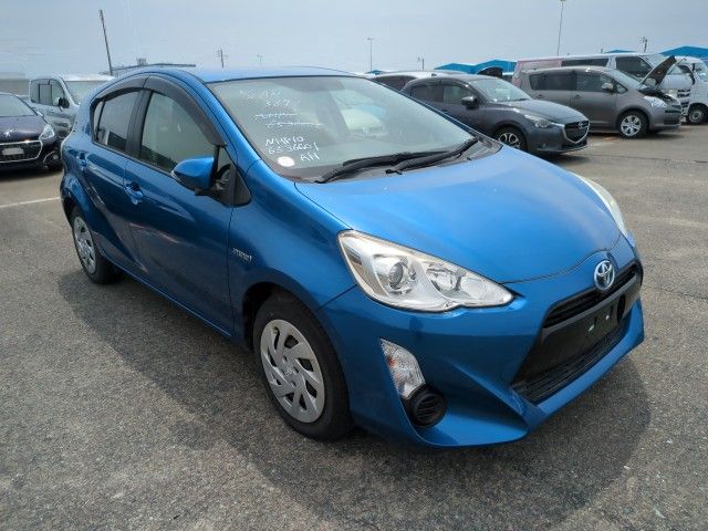 29111 TOYOTA AQUA 2016