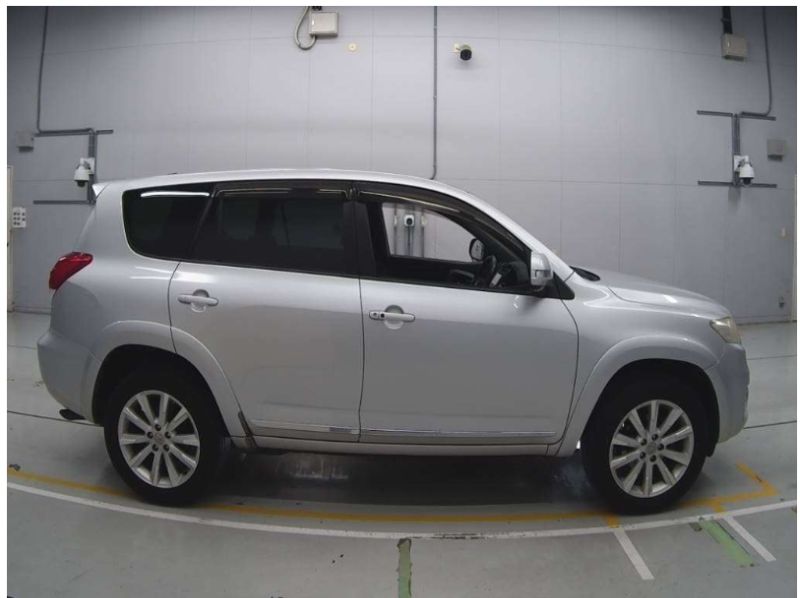  29112  TOYOTA VANGUARD  2010  