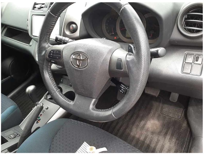  29112  TOYOTA VANGUARD  2010  