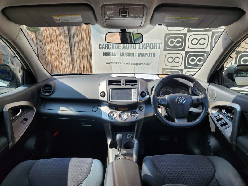  29112  TOYOTA VANGUARD  2010  