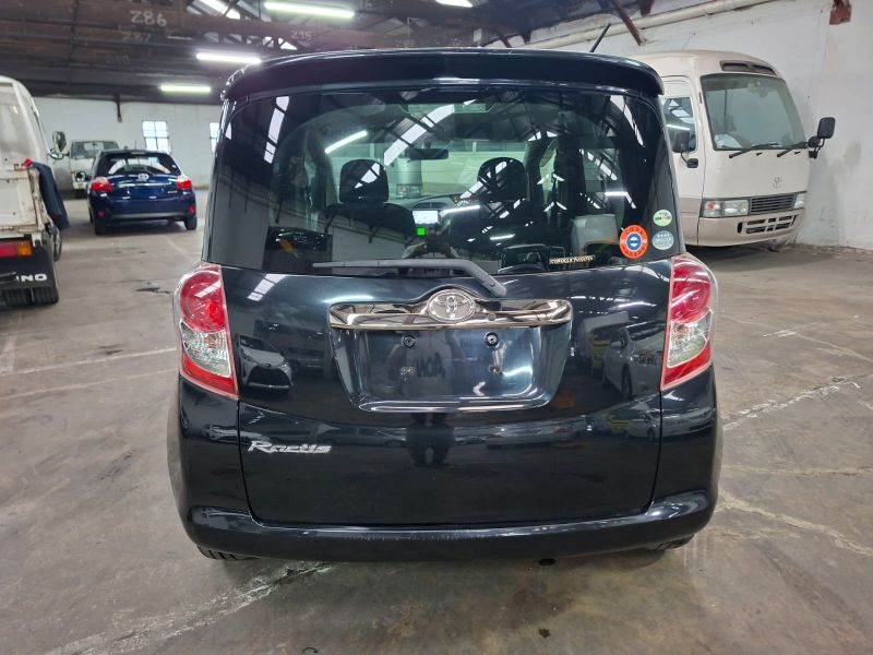 29113  TOYOTA RACTIS  2009