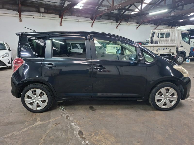 29113  TOYOTA RACTIS  2009