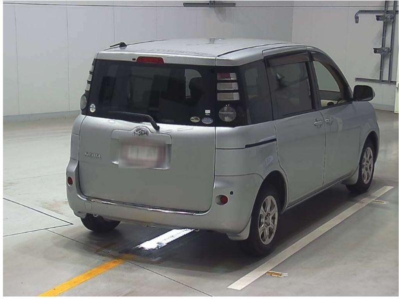  29115  TOYOTA SIENTA  2006  
