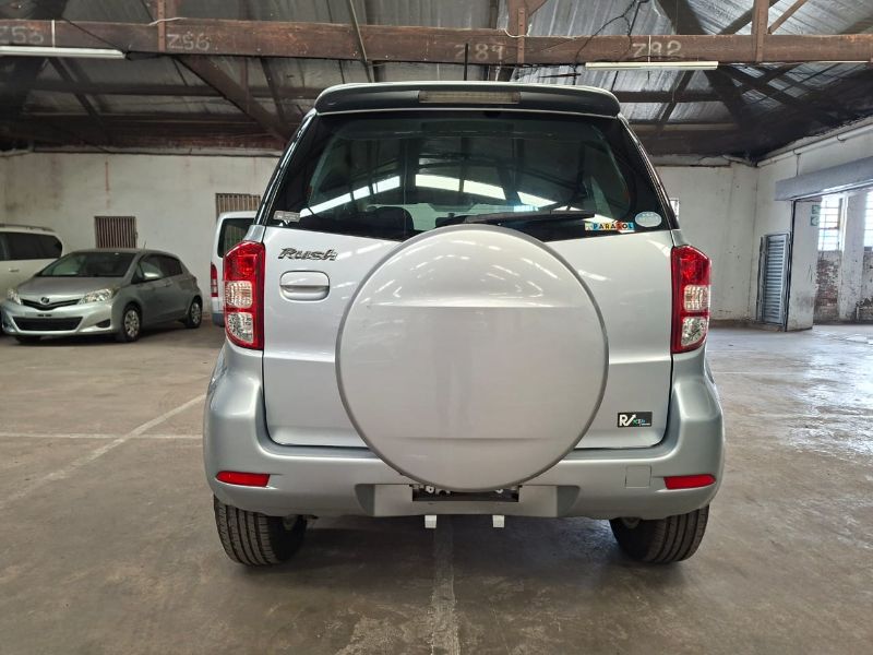  29116  TOYOTA RUSH  2006  