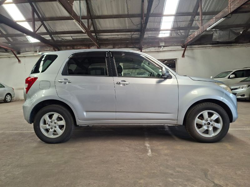  29116  TOYOTA RUSH  2006  