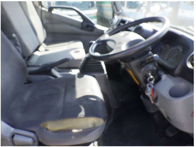  29120  TOYOTA DYNA  2012  