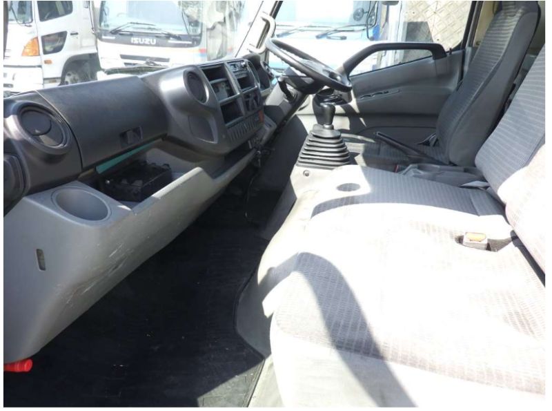  29120  TOYOTA DYNA  2012  