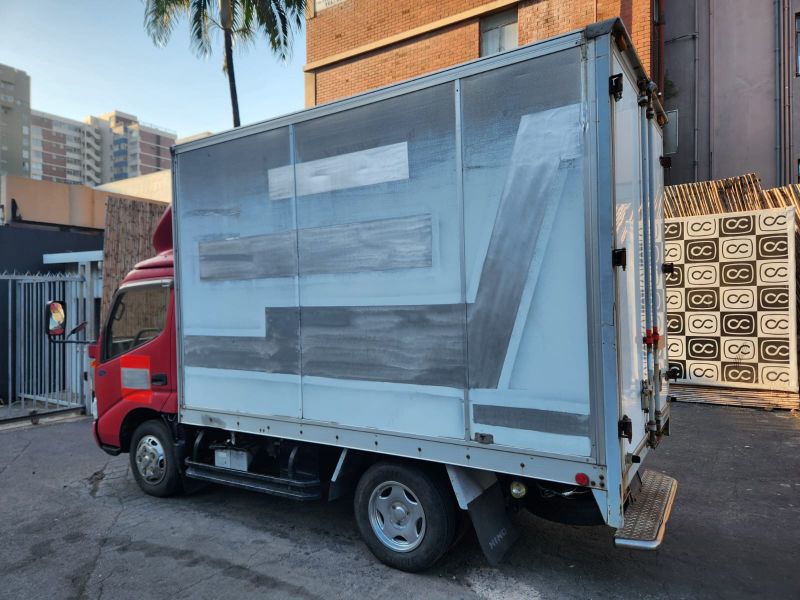  29122  HINO DUTRO  1999  