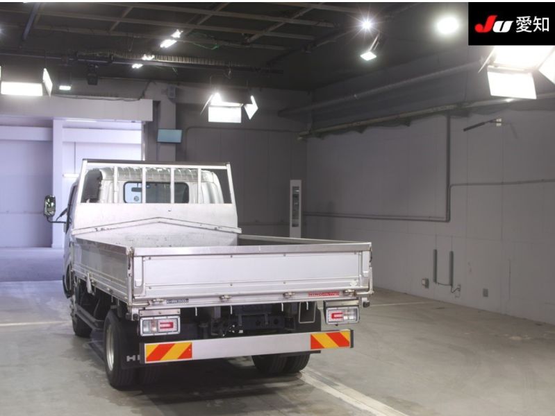  29124  HINO DUTRO  2006  