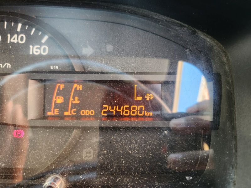  29136  HINO DUTRO  2014  