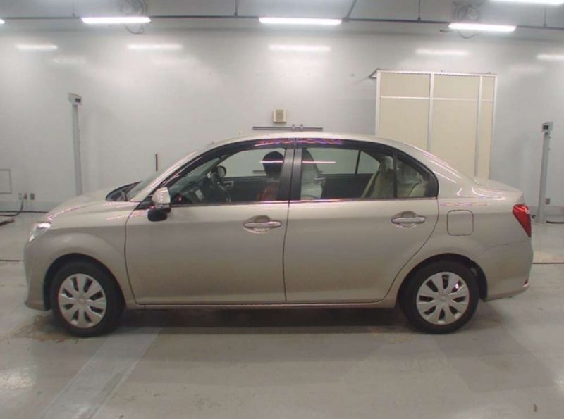  29143  TOYOTA COROLLA AXIO  2017  